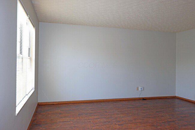 Building Photo - 1417 Wild Oats Dr