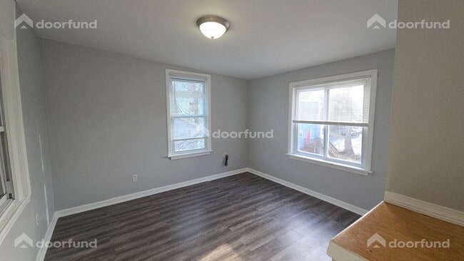 Building Photo - 17 Wachusett St