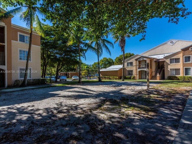 Building Photo - 2103 Renaissance Blvd