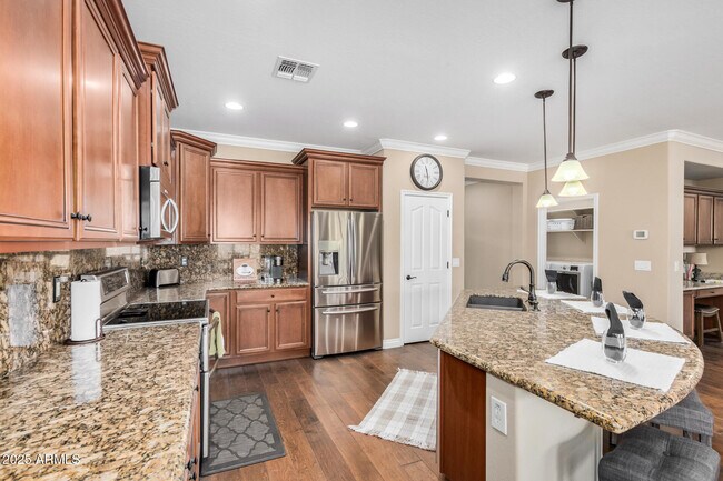 Building Photo - 856 E Harmony Wy