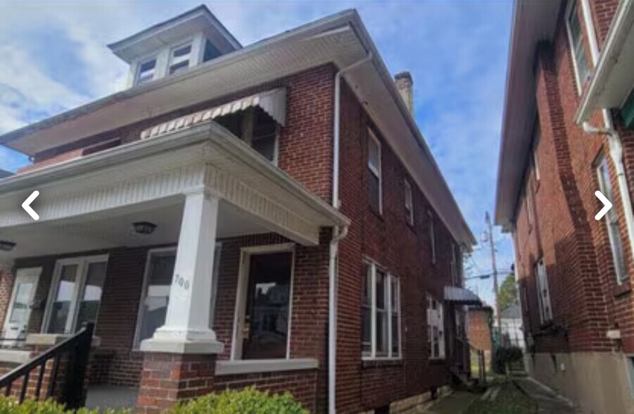 Primary Photo - 700 Benton St