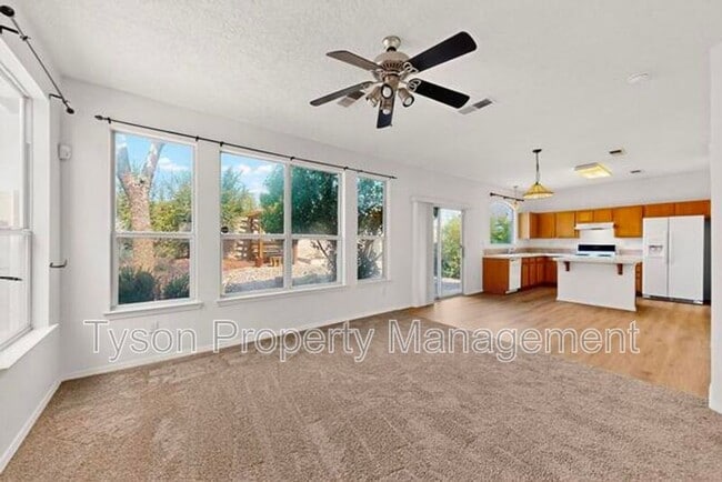 Building Photo - 10027 Silverton Dr NW