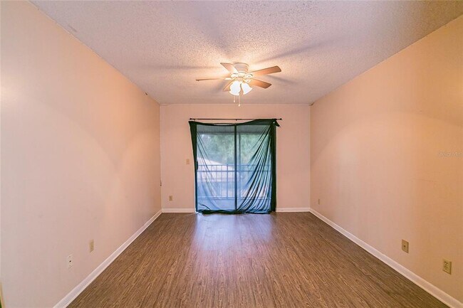 Building Photo - 1547 NE 2nd St