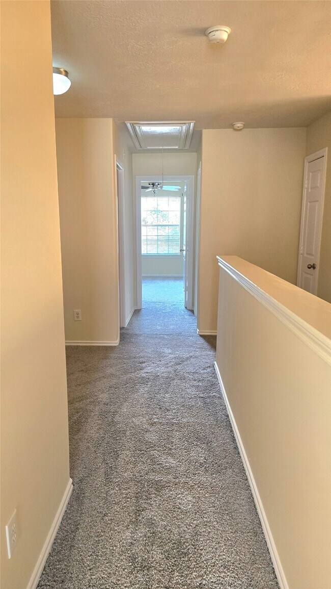 Building Photo - 12415 Narcissus View Trail