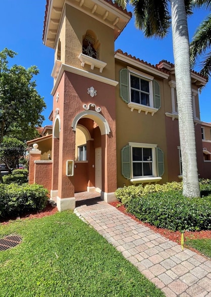 Building Photo - 10666 SW 7th St