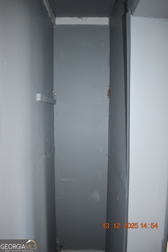 Building Photo - 803 Grosso Ave