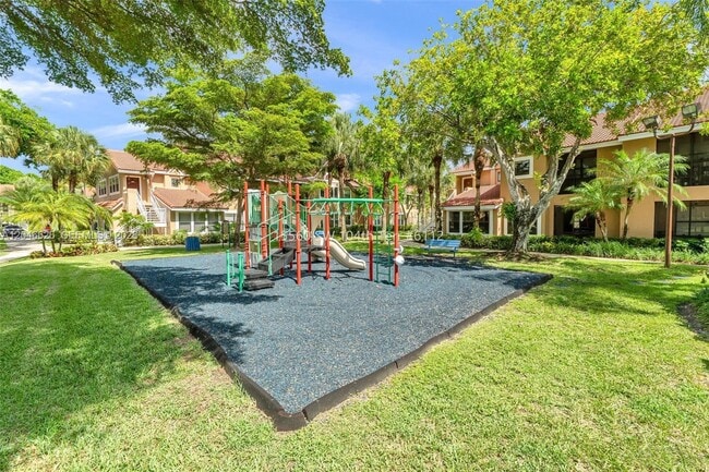 Building Photo - 15560 SW 104th Terrace