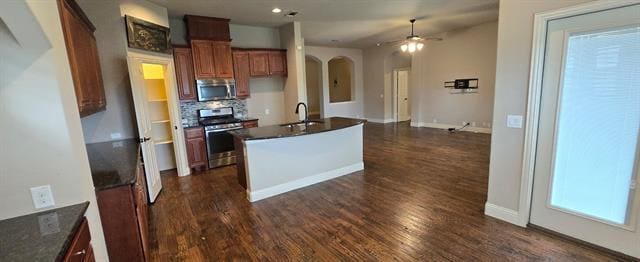 Building Photo - 2323 Tawny Owl Rd