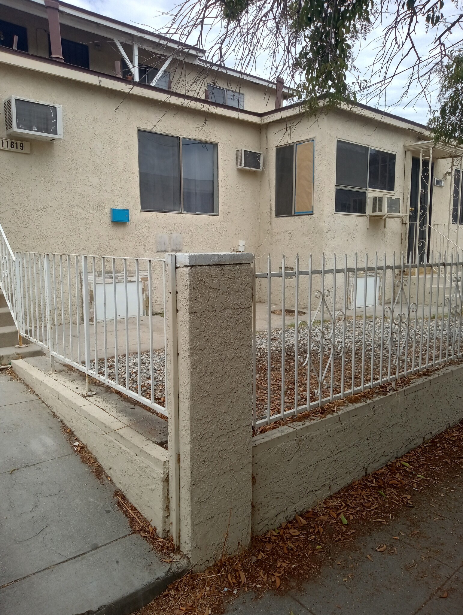 Building Photo - 11619 Archwood St