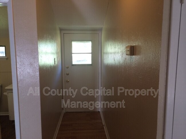 Building Photo - 3800 Allegro Lugar St