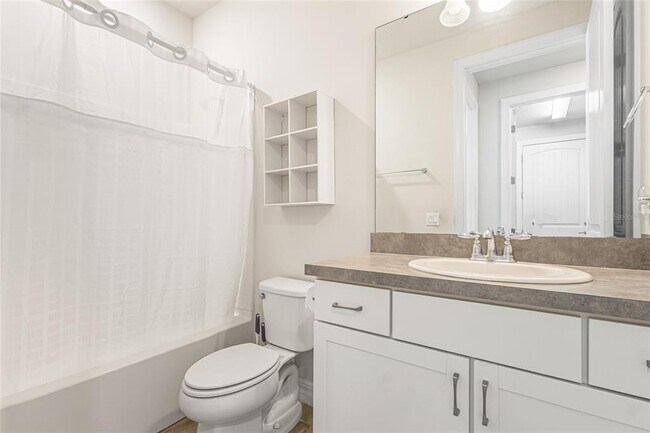 Building Photo - 5517 Potenza Dr