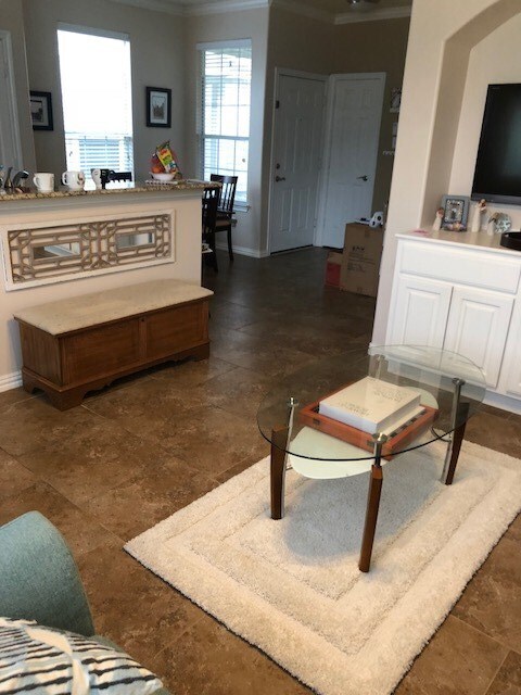 Building Photo - 25254 Finchgrove Ln