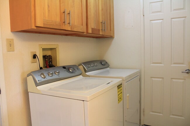 Building Photo - Kuola @ Waipio