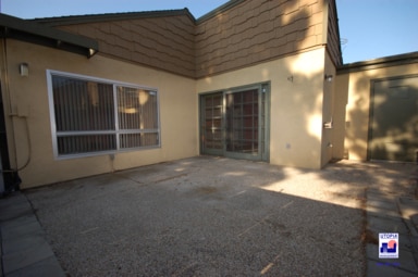 Building Photo - Spacious condo in quiet Mira Mesa Community!