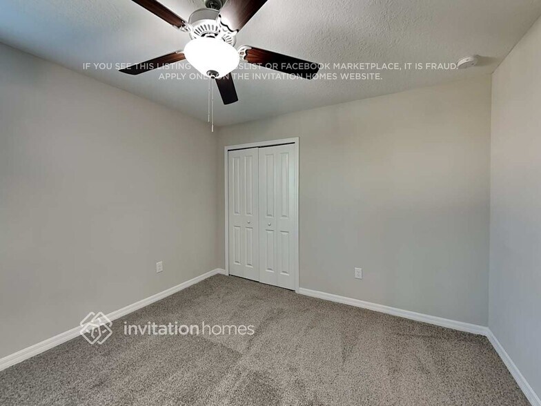 Building Photo - 8612 37th Ter E
