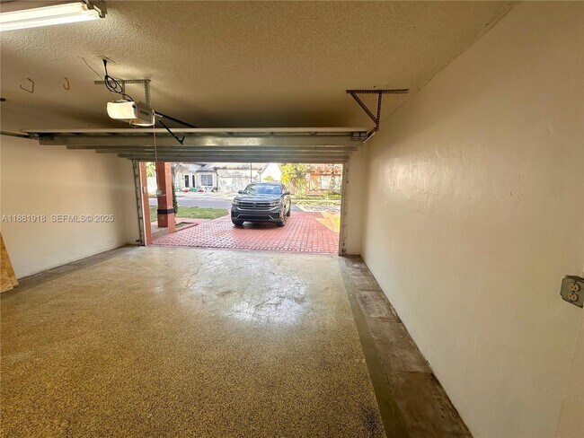 Building Photo - 8950 NW 189th Terrace