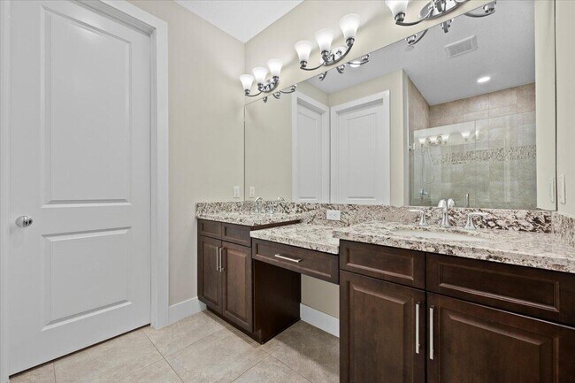 Building Photo - 7114 Edison Pl