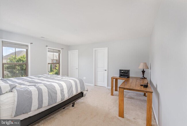 Building Photo - 24846 Somerby Dr