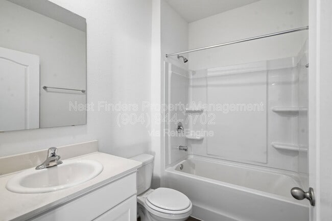 Building Photo - 190 Ardila Cir