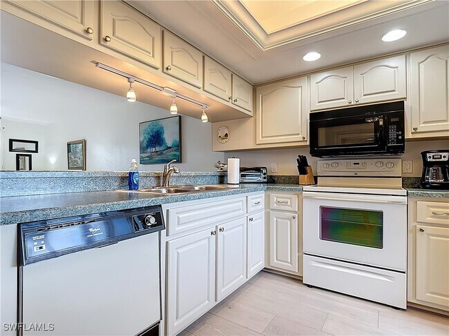 Building Photo - 13080 White Marsh Ln