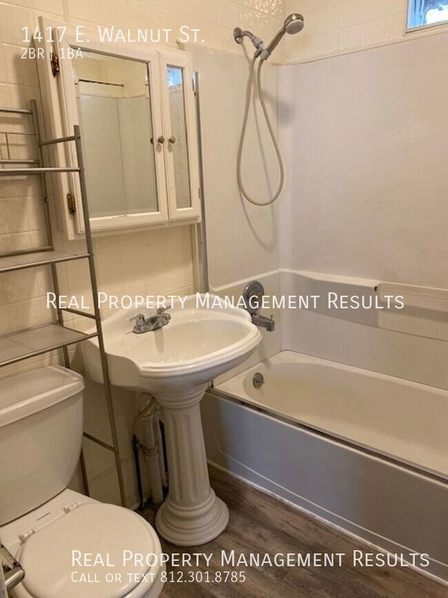 Building Photo - 2 Bedroom, 1 Bath Near University of Evans...