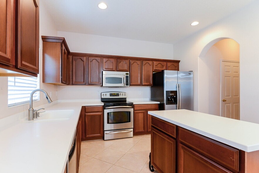 Building Photo - 6355 Desert Peace Ave