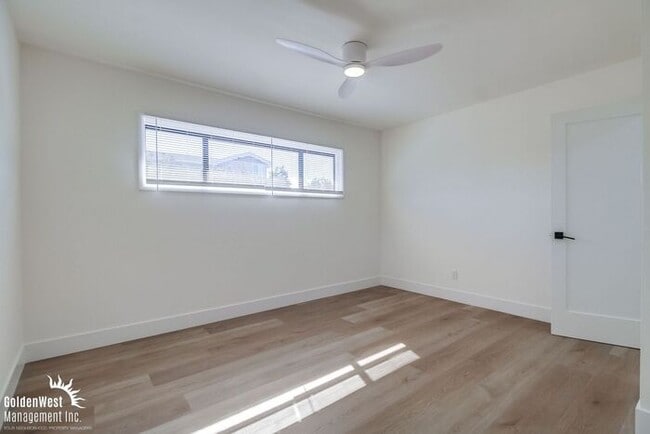 Building Photo - Fully Remodeled 3Bdm 2Ba Home in the Heart of Serra Mesa!