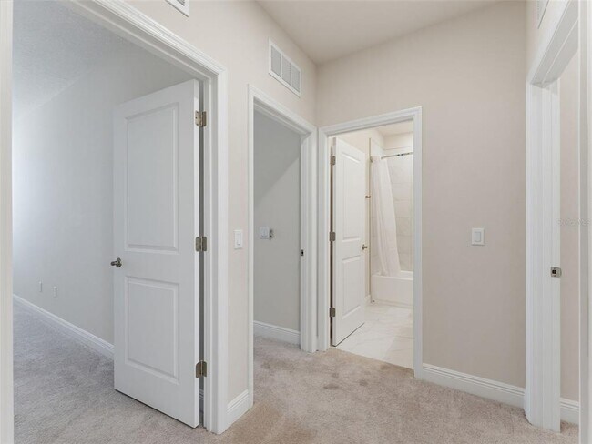 Building Photo - 2525 Mario Wy