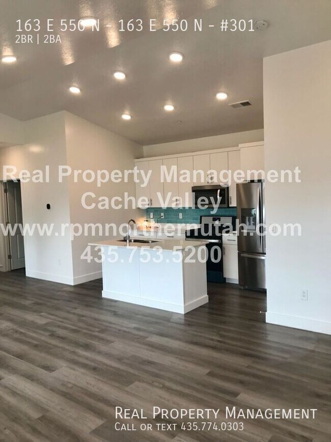 Building Photo - 163 E 550 N