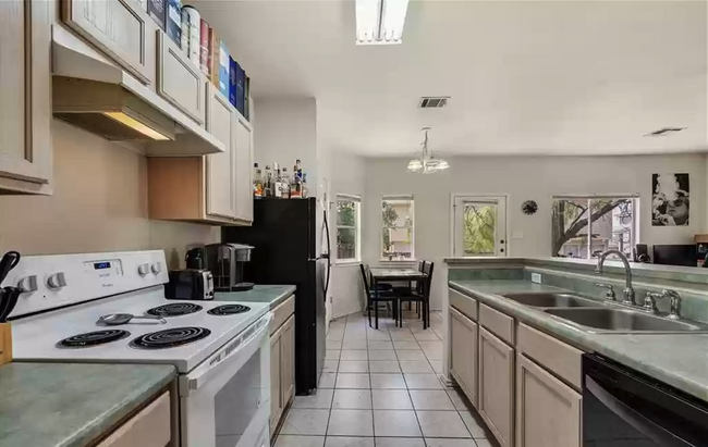 Kitchen and Dining - 876 Sagewood Trl