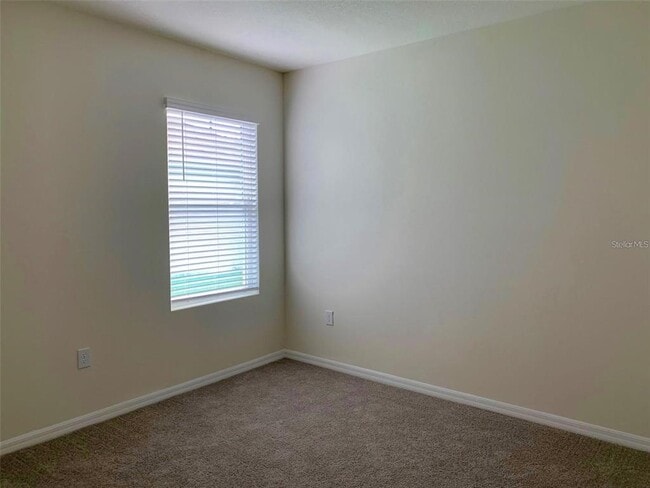 Building Photo - 613 Hickory Course Loop