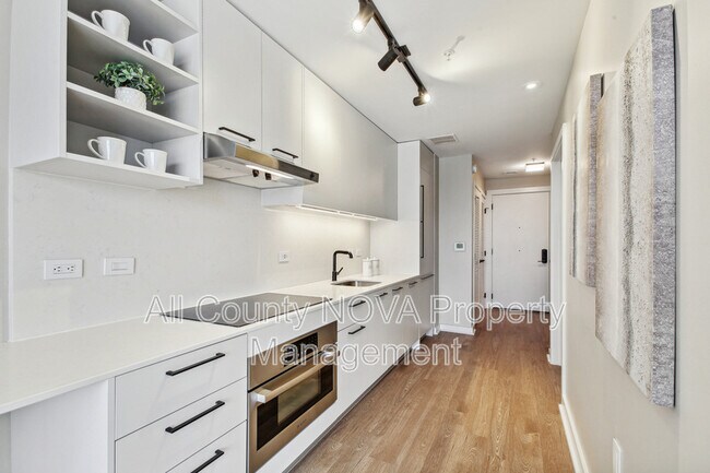 Building Photo - 1625 Eckington Pl NE