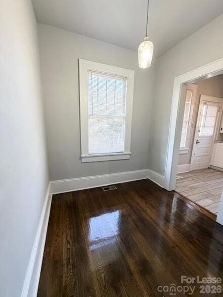 Building Photo - 1817 Thomas Ave