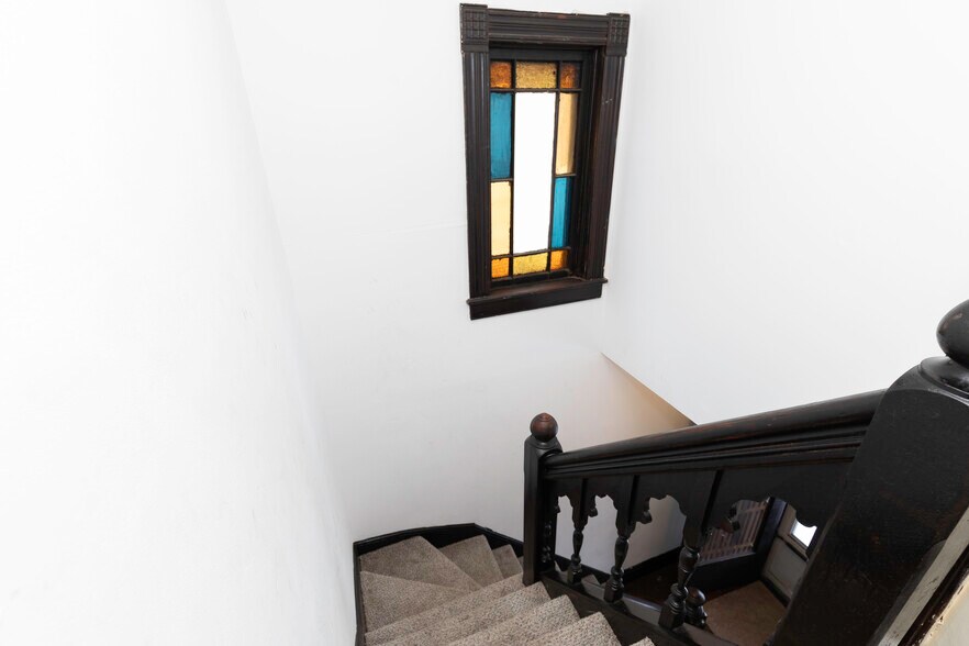 Building Photo - 127 Ashworth Pl