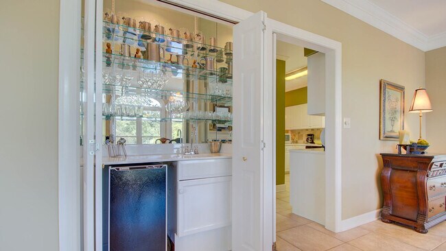 Building Photo - 127 Marsh Lake Dr