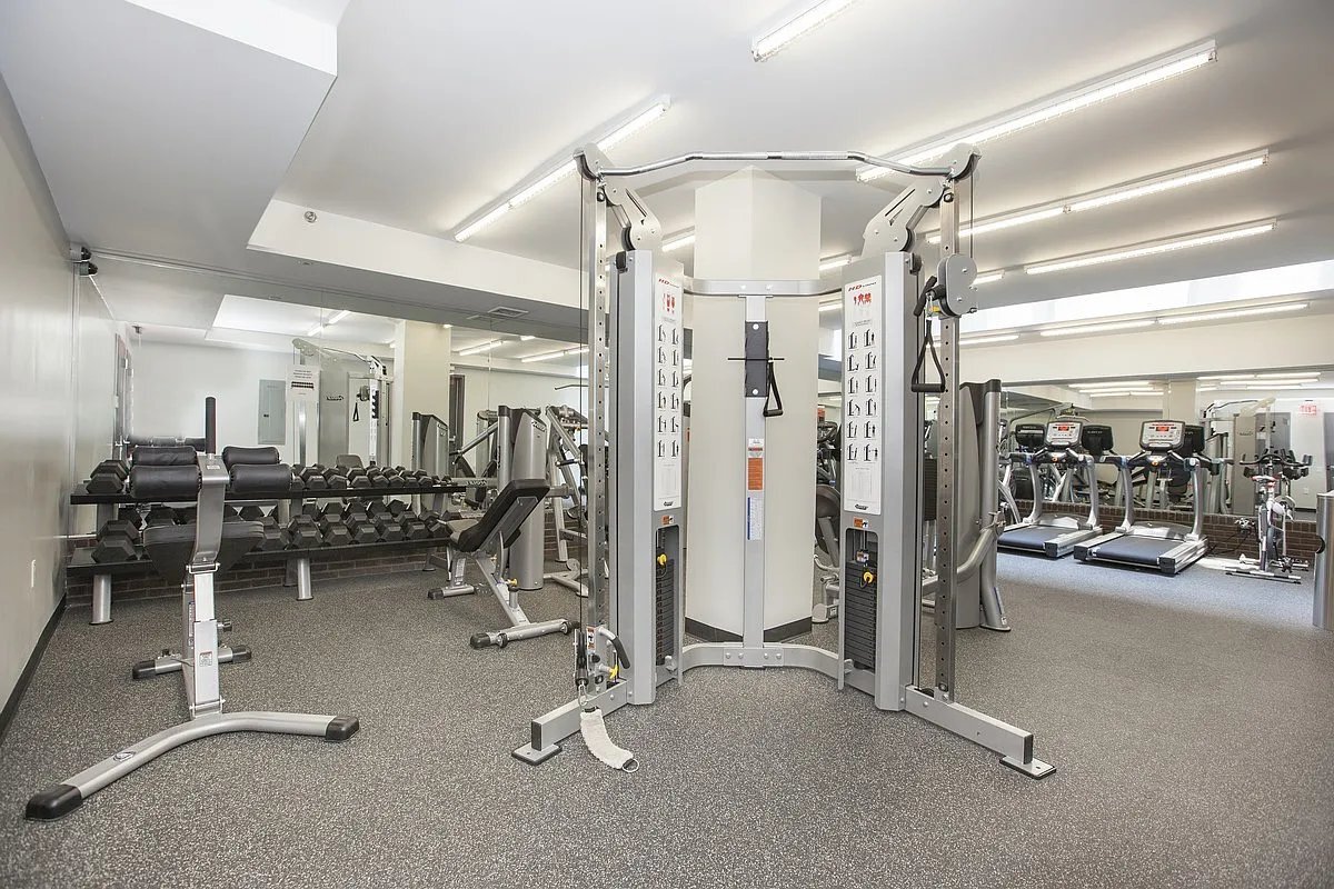 Building Photo - 331 E Houston St