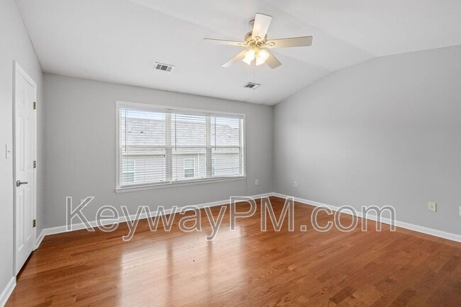 Building Photo - 2207 River Park Ct