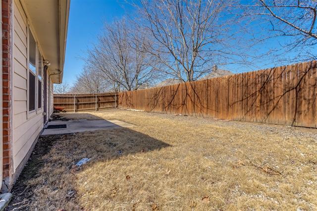 Building Photo - 3611 Redwood Cir