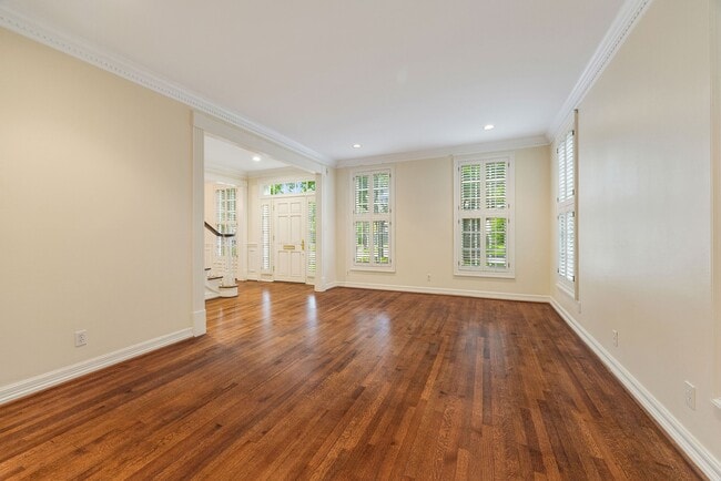 Building Photo - 3216 Rice Boulevard