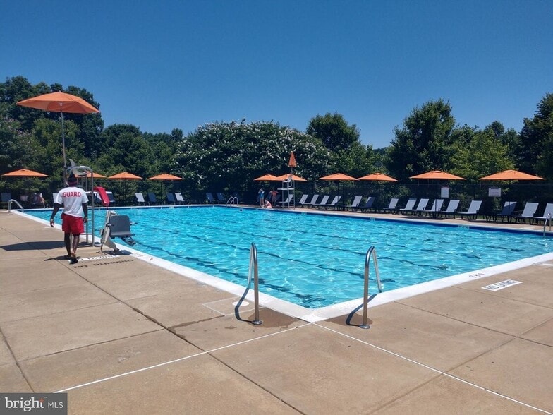 Community Pool - 15200 Chula Pl