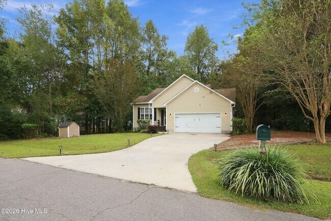Building Photo - 118 Rolling Hill Dr