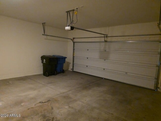 Building Photo - 10825 W Taylor St