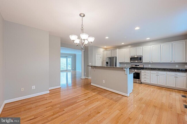 Building Photo - 43148 Katama Square