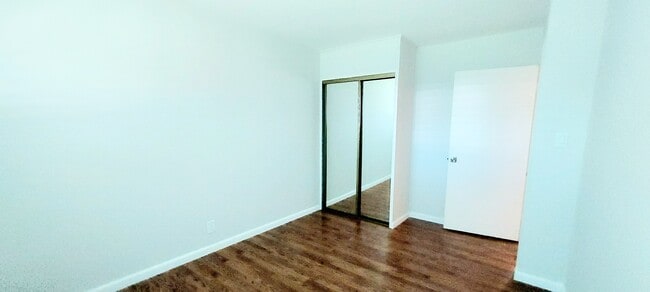 Building Photo - 1321 Evergreen Dr