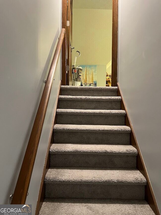 Building Photo - 5741 Wolf Laurel Dr SW