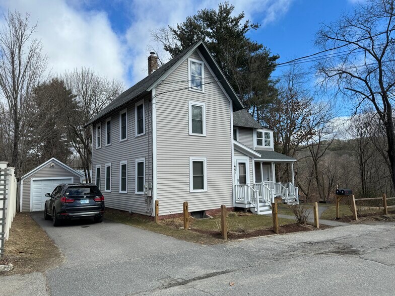 Building Photo - 40 Wilford St