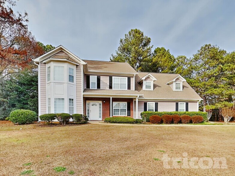 Building Photo - 235 Red Maple Dr
