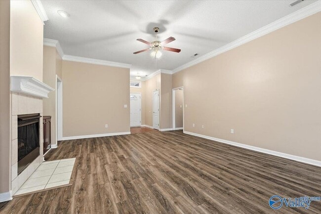 Building Photo - 105 Ashlawn Ct