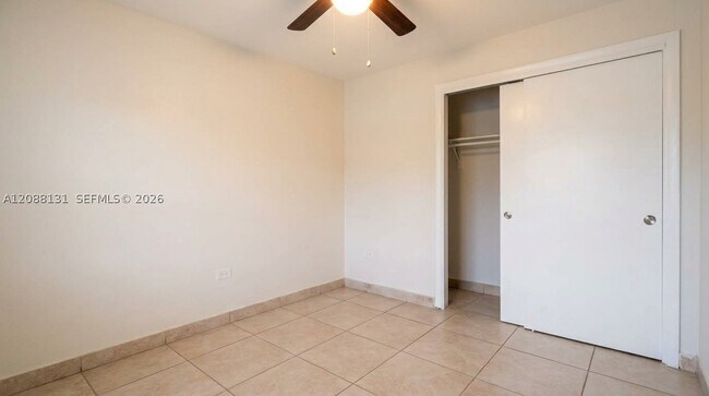 Building Photo - 7238 SW 94th Pl