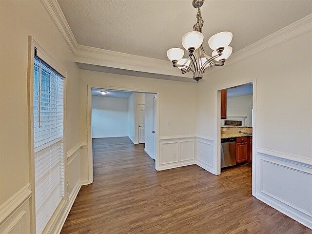 Building Photo - 46 Eastlake Landing